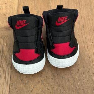 Nike crib shoes